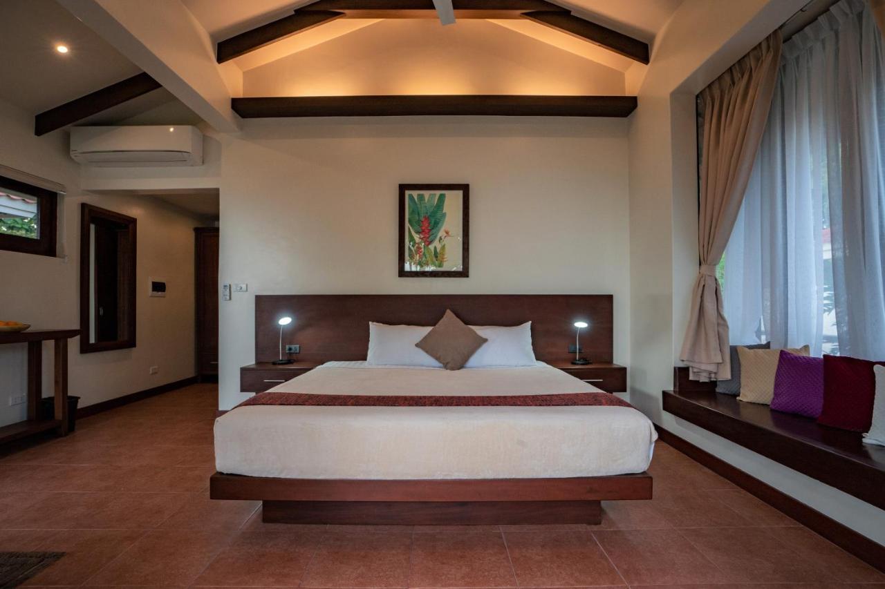 אנדה Island View Beachfront Resort מראה חיצוני תמונה