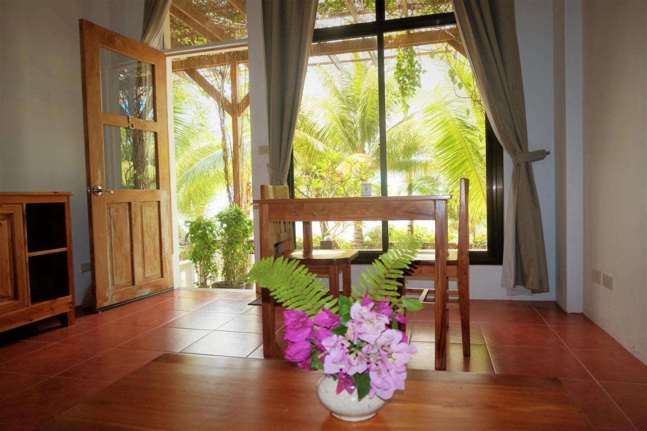 אנדה Island View Beachfront Resort מראה חיצוני תמונה